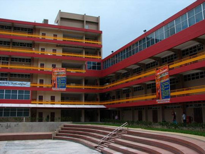 新加坡管理发展学院(MDIS)