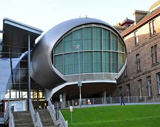 爱丁堡龙比亚大学怎么样？（排名）