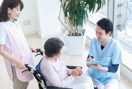 时事新闻|6月日本护理人员薪酬上调，助力解决劳动力短缺
