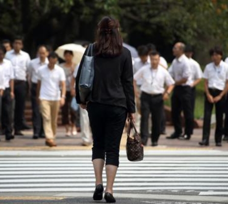 日本留学市场竞争加剧：升学难度提升，语言学校爆火，如何应对？|日本留学