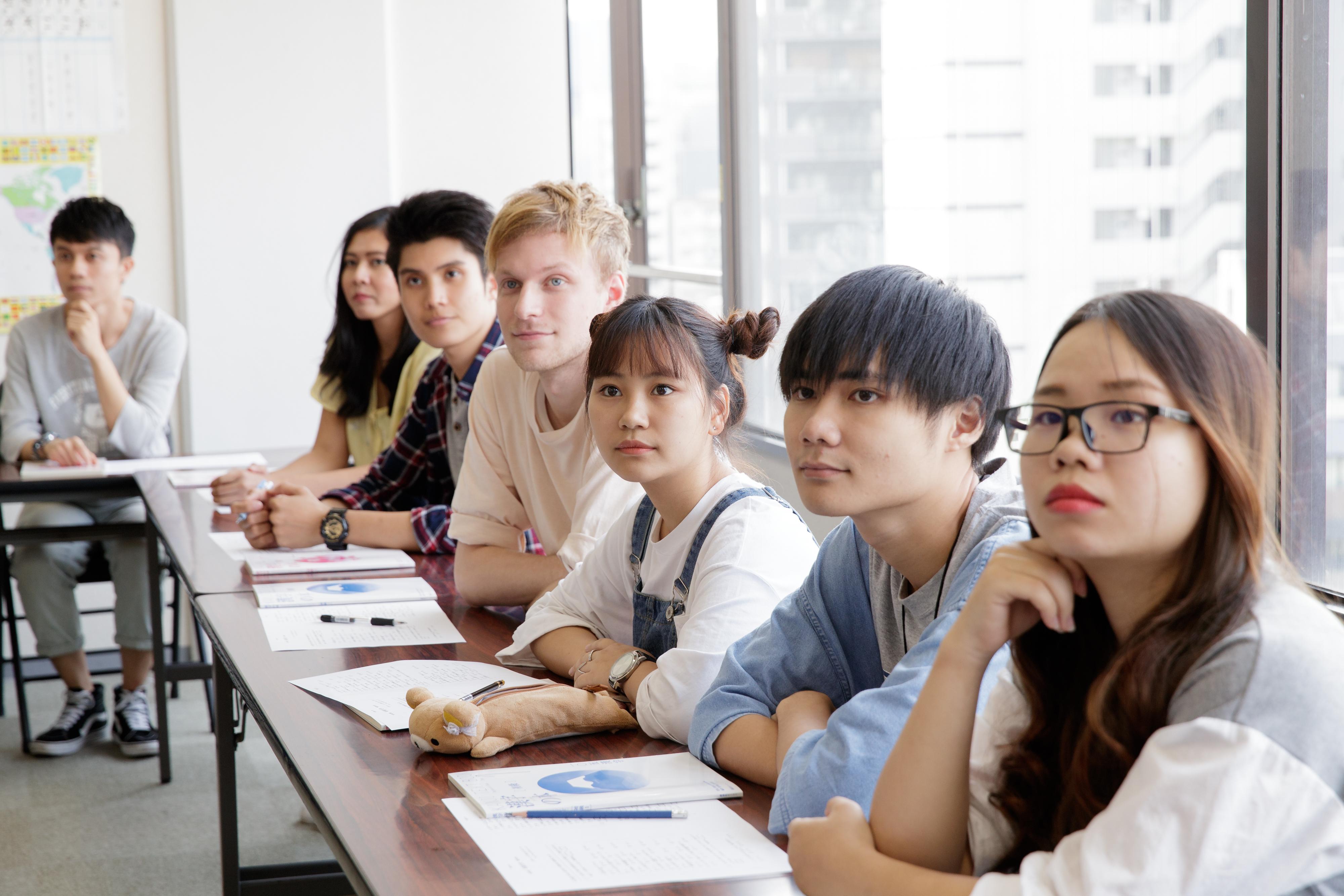 日本语言学校学费支付方式全攻略：灵活缴费+避坑指南