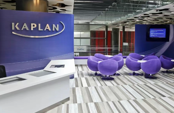 为什么初中毕业后可读新加坡本科？新加坡留学