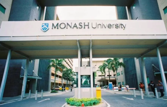 花10W就能在马来西亚读个英澳名校！马来西亚留学