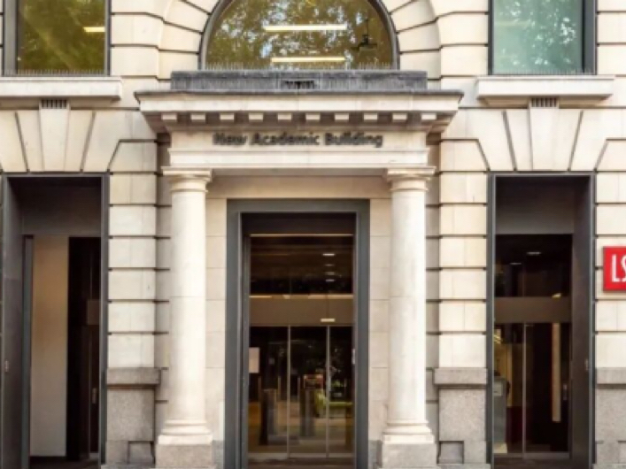 金融学最好的10所英国大学｜QS/软科/FT三榜综合排名|英国留学