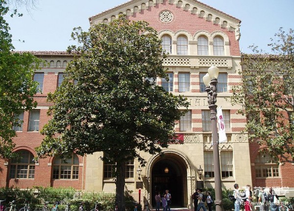 美國大學