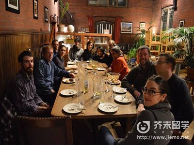 到英國留學的費用,到英國留學的費用一年多少人民幣