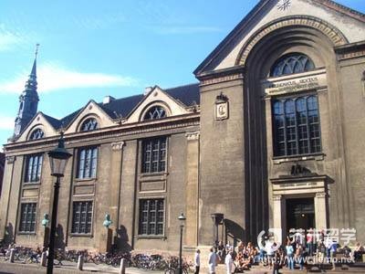 哥本哈根商學院