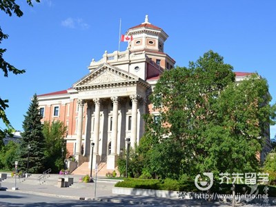 曼尼托巴大学