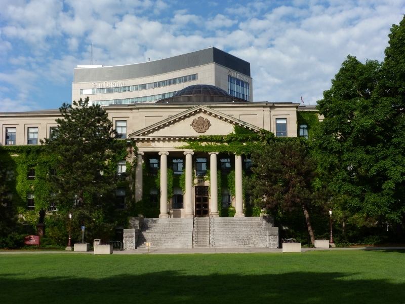 Оттавский университет канада. Оттавский университет. Карлтонский университет канада. Оттавский университет корпусы. University of ottawa.