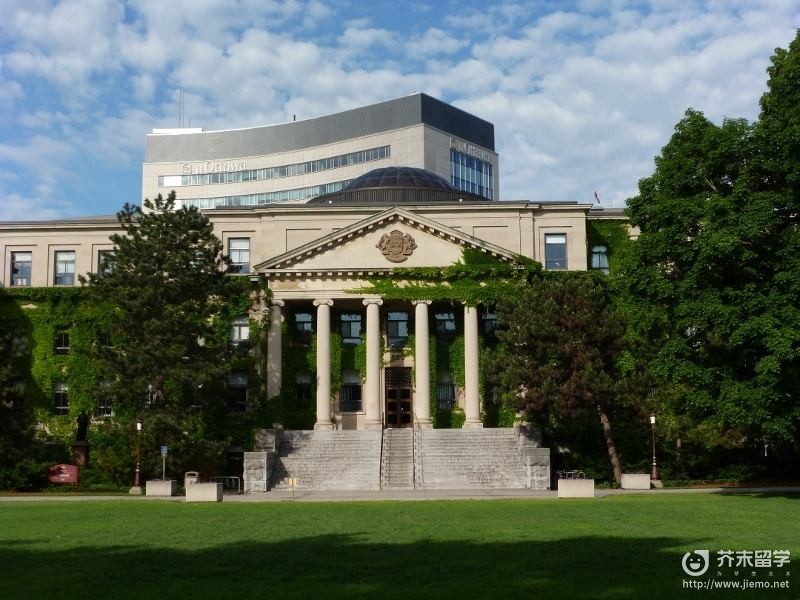 渥太华大学排名