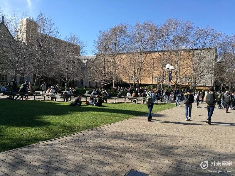 墨爾本大學學費