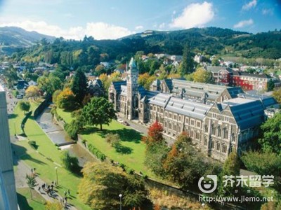 英国东伦敦大学