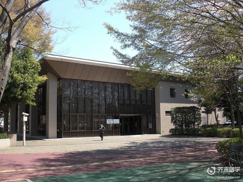 電氣通信大學