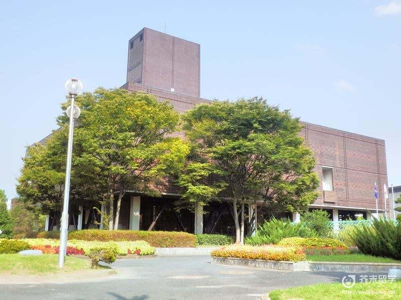 福冈县立大学