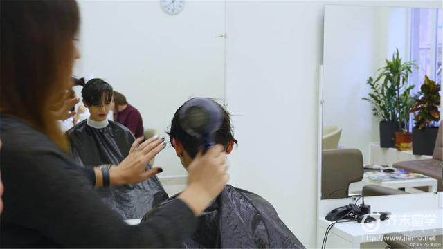 韩国美容美妆类专业