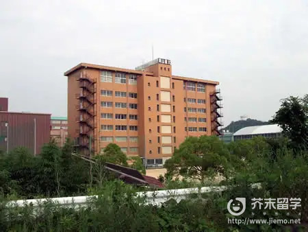 岡山商科大學(xué)