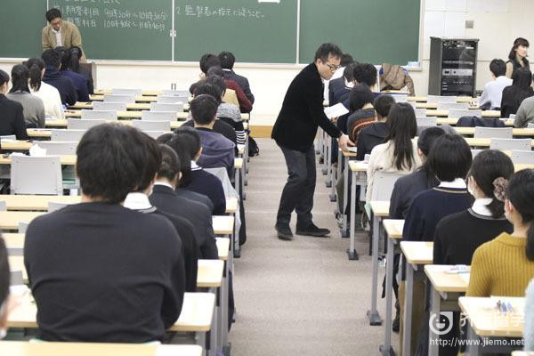 日本文科高就业率大学