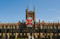 英國女王大學