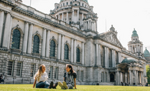 英国女王大学2025.9月入学的课程，语言班信息更新