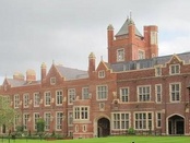 英國(guó)女王大學(xué)