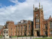 皇后大學