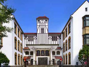 早稻田大學(xué)
