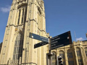 英國大學(xué)學(xué)位