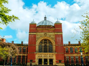 英国留学