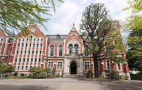 慶應義塾大學